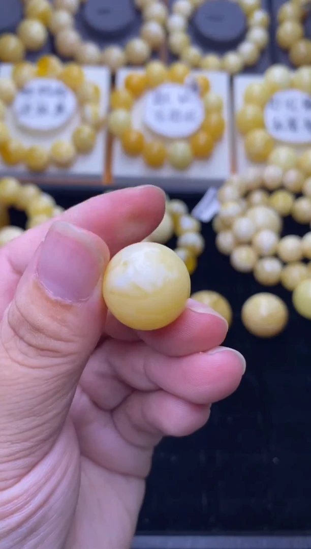 裸石琥珀未镶嵌 大小姐珠宝严选30
