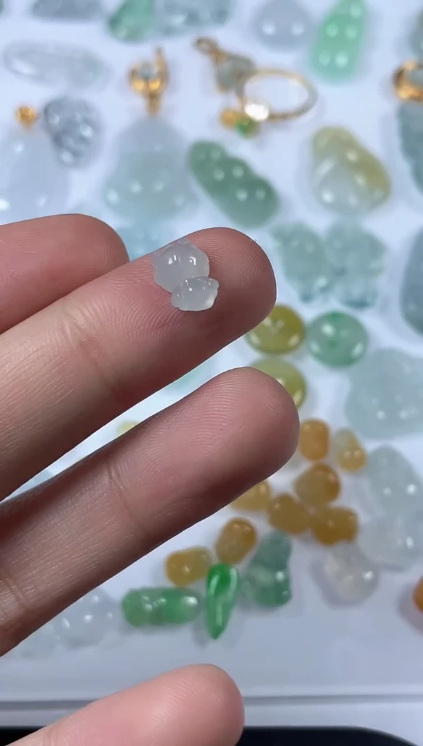 未镶嵌裸石翡翠缅甸天然翡翠