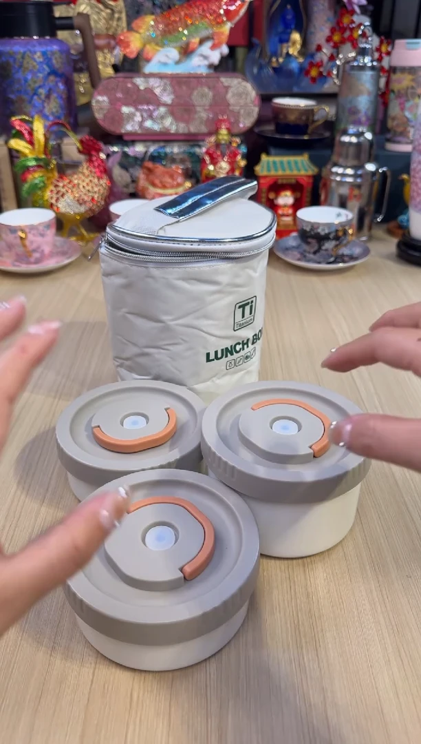 106纯钛饭盒套三+保温袋