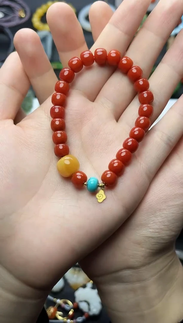 18K金镶嵌手串南红玛瑙老型珠手串06