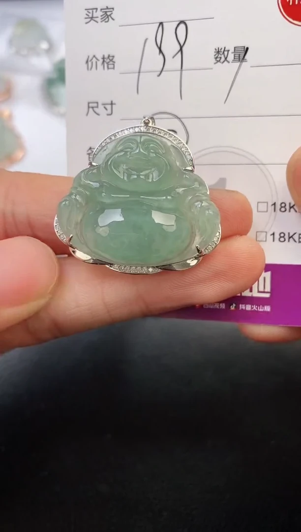 翡翠银S925镶嵌颈饰R****t挂件