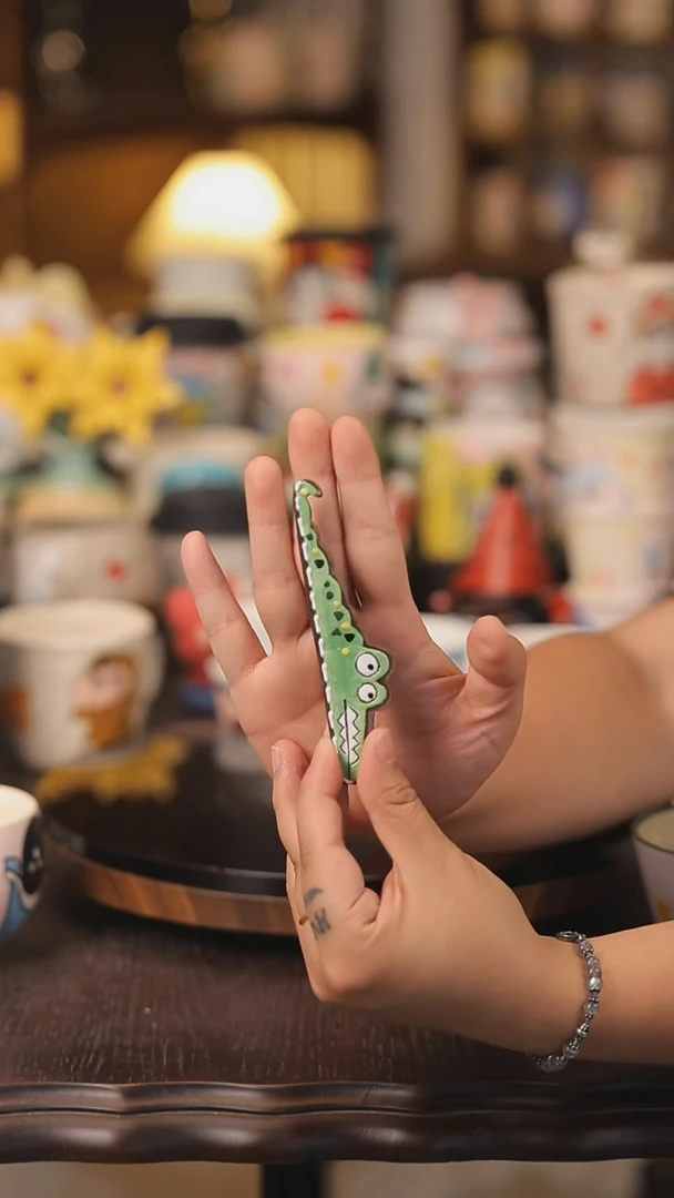 摆件景德镇釉下彩绘设计师款式陶瓷