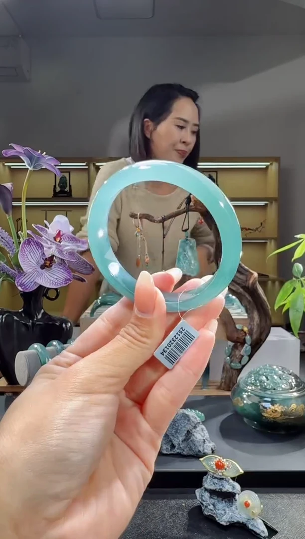 未镶嵌手镯翡翠55.5圈