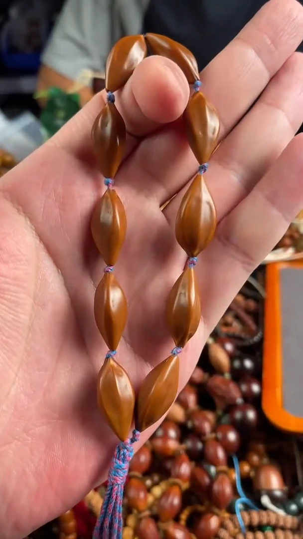 橄榄核手串王胖子文玩工作室油核三面佛手持12