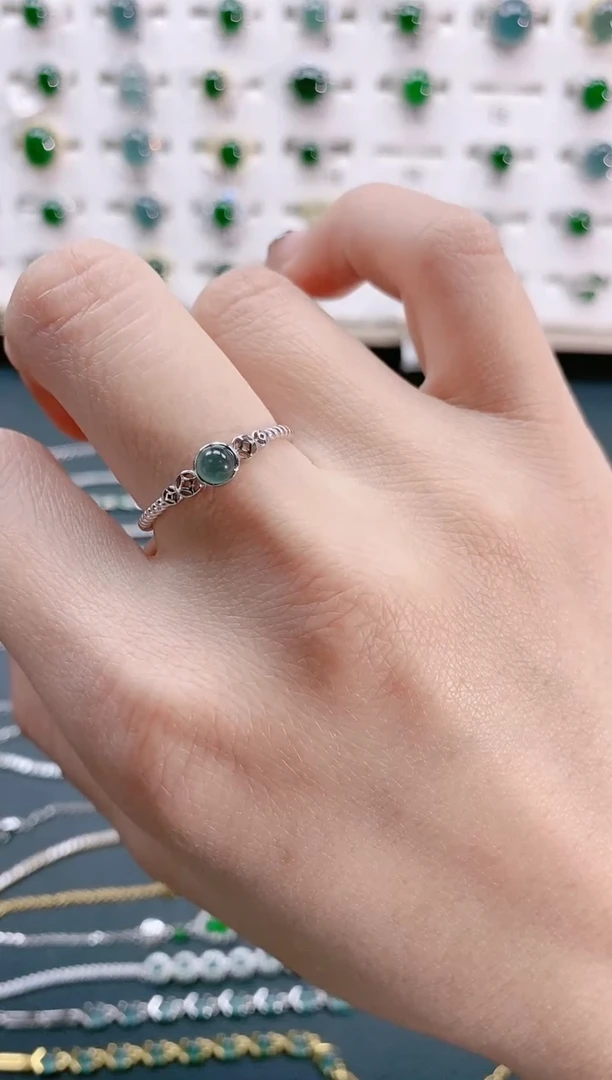 【闪购商品】翡翠戒指银S925镶嵌天然翡翠