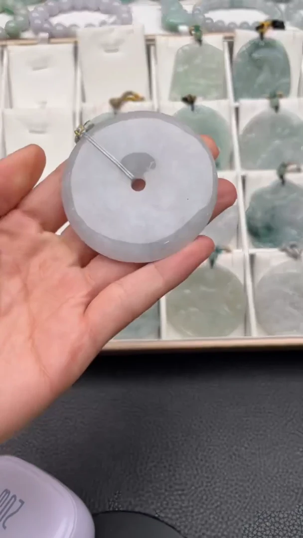 颈饰未镶嵌翡翠天然缅甸翡翠A货424