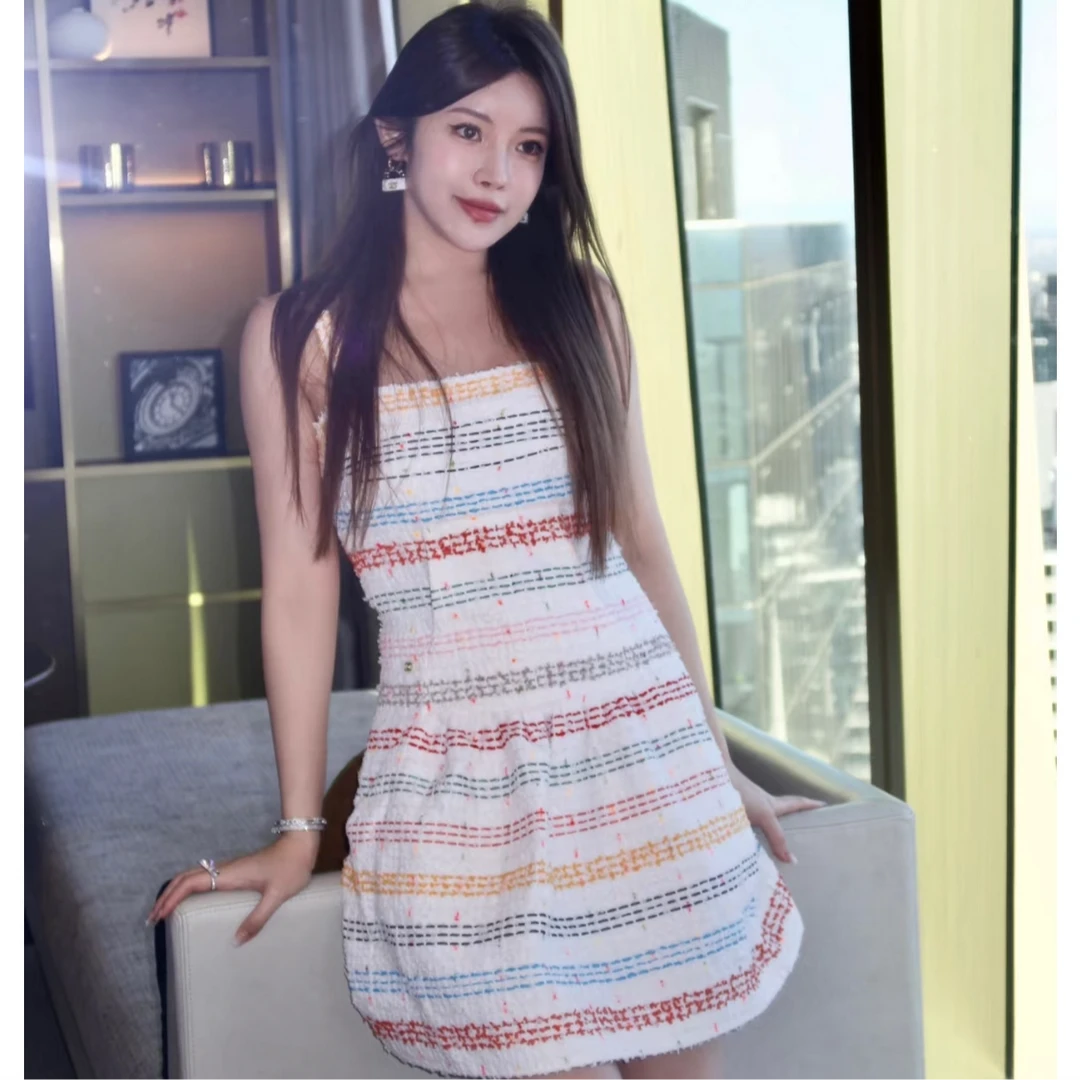 99新 Chanel/香奈儿 2019沙滩系列彩色条纹吊带连衣裙34码