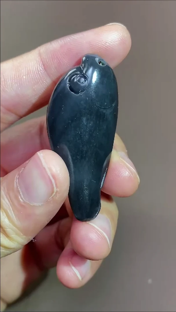 和田玉未镶嵌颈饰和田玉鱼吊坠