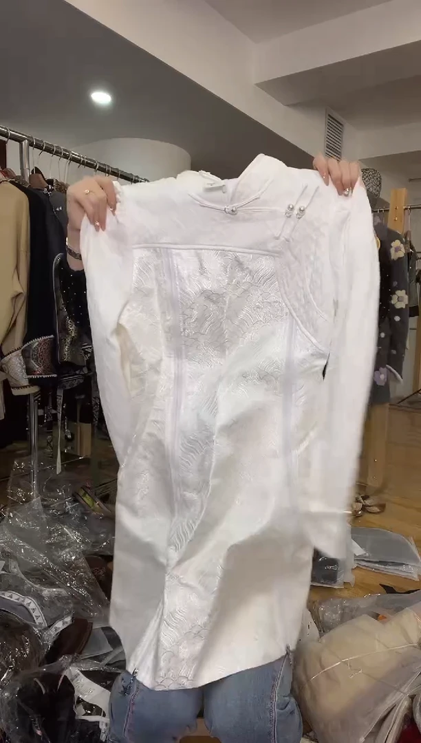 XL码      115-125斤   卫衣裙