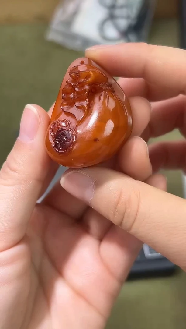 裸石琥珀未镶嵌琥珀蜜蜡吊坠