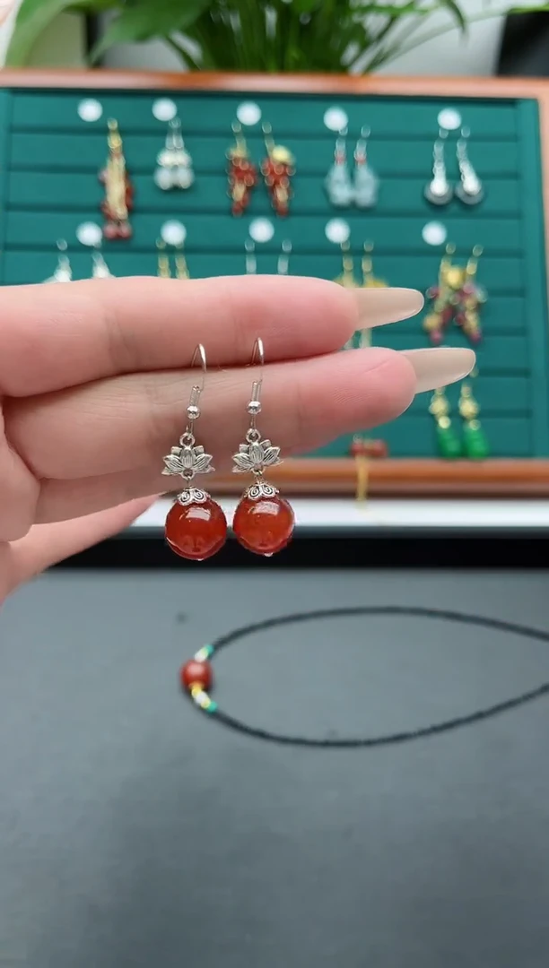【闪购商品】南红玛瑙耳饰银S925镶嵌302