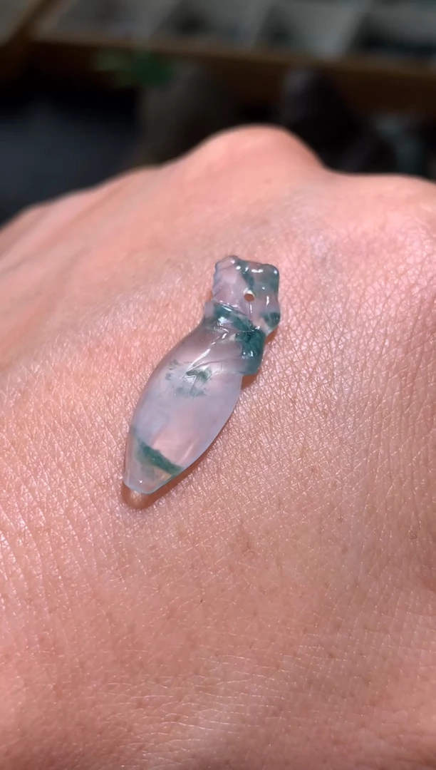 【闪购商品】定制翡翠未镶嵌瓶瓶安安666+66