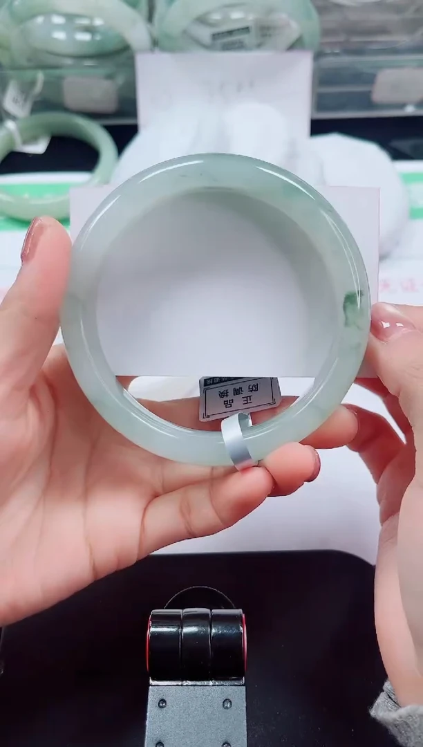 未镶嵌手镯石英岩玉34-65/66