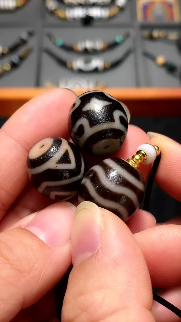 【闪购商品】柏香籽/百香籽吊坠项链