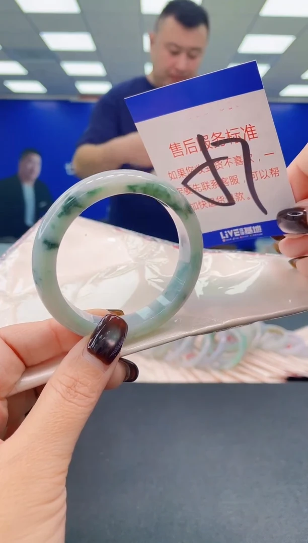 未镶嵌手镯翡翠AAAAAAAAAA