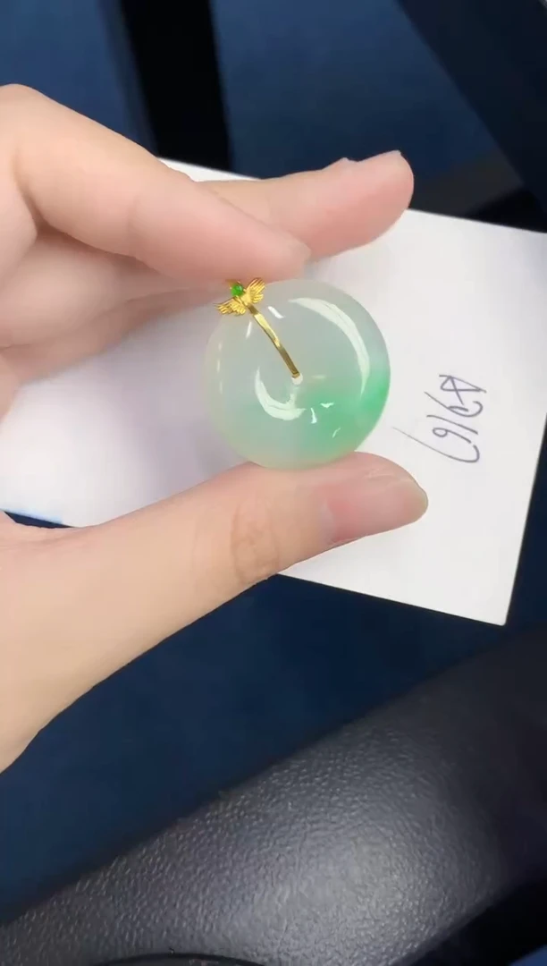【闪购商品】翡翠颈饰18K金镶嵌000000000