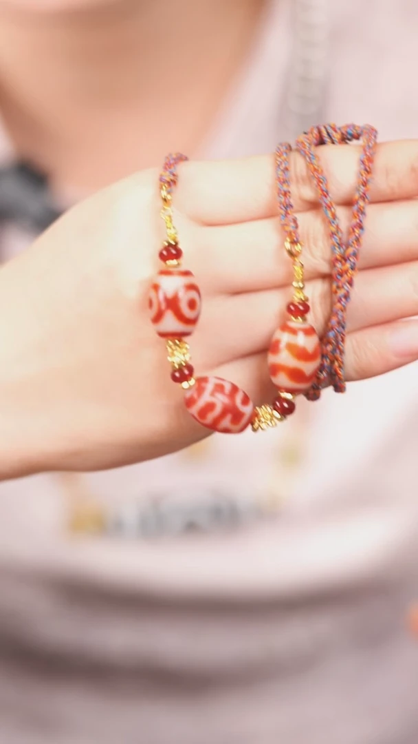 玛瑙/玉髓（覆膜）颈饰未镶嵌传世珠宝-多样性发其一