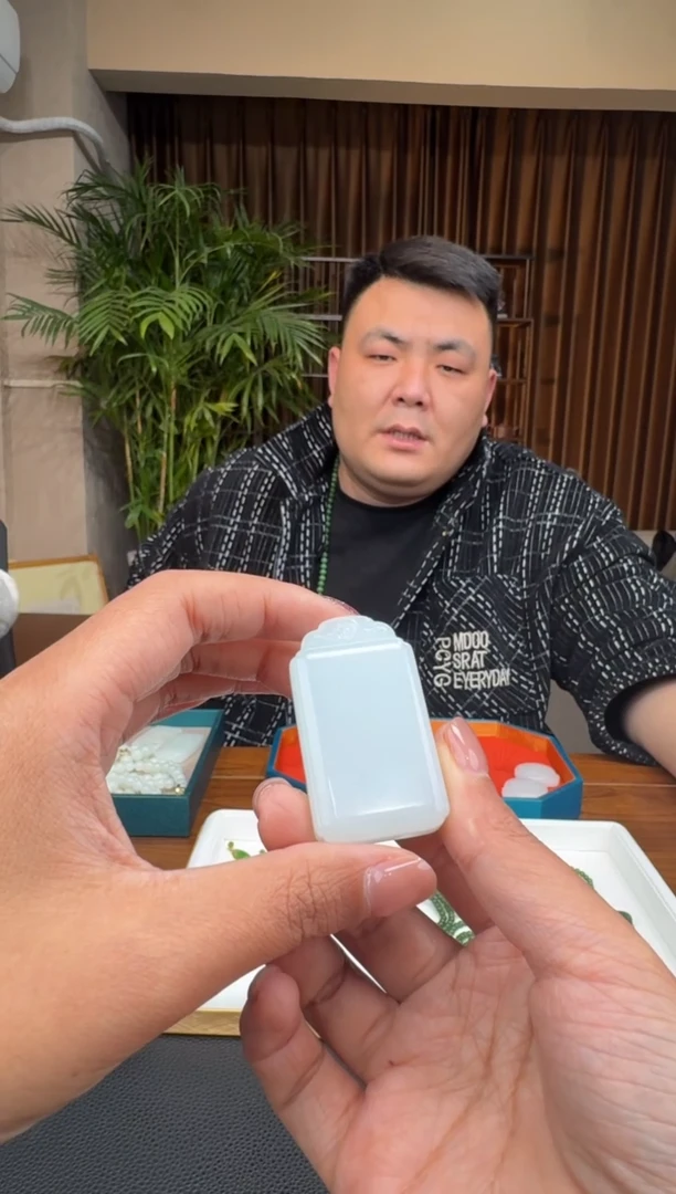 【闪购商品】和田玉62未镶嵌3.11冯总多样性发货