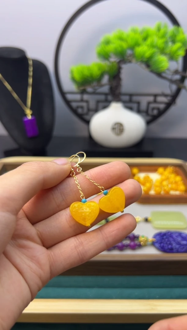 【闪购商品】蜜蜡耳饰14K金镶嵌E209