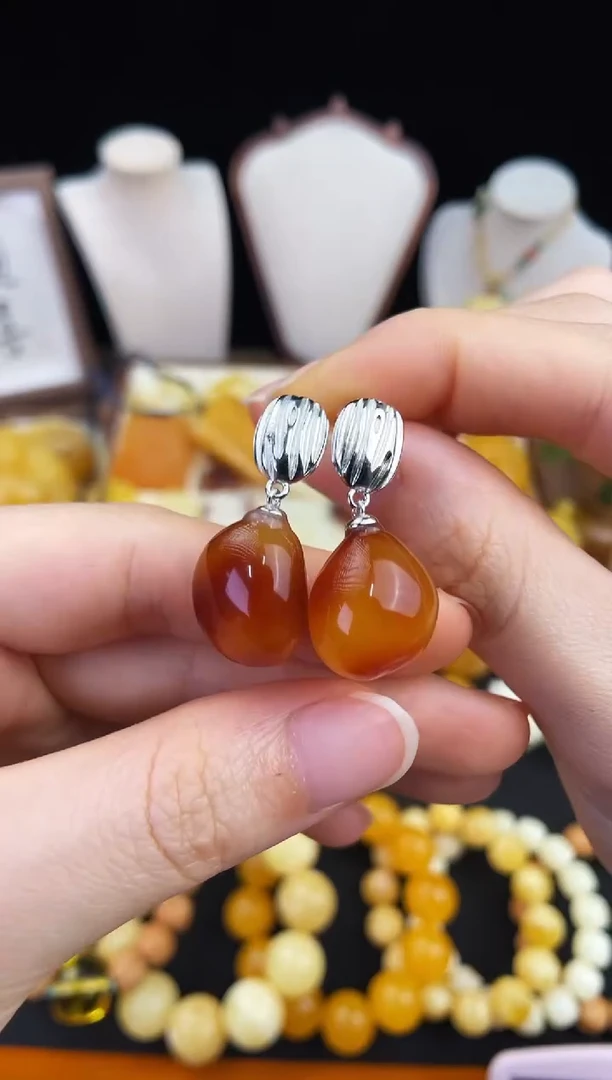 琥珀未镶嵌珠宝奇石柒月
