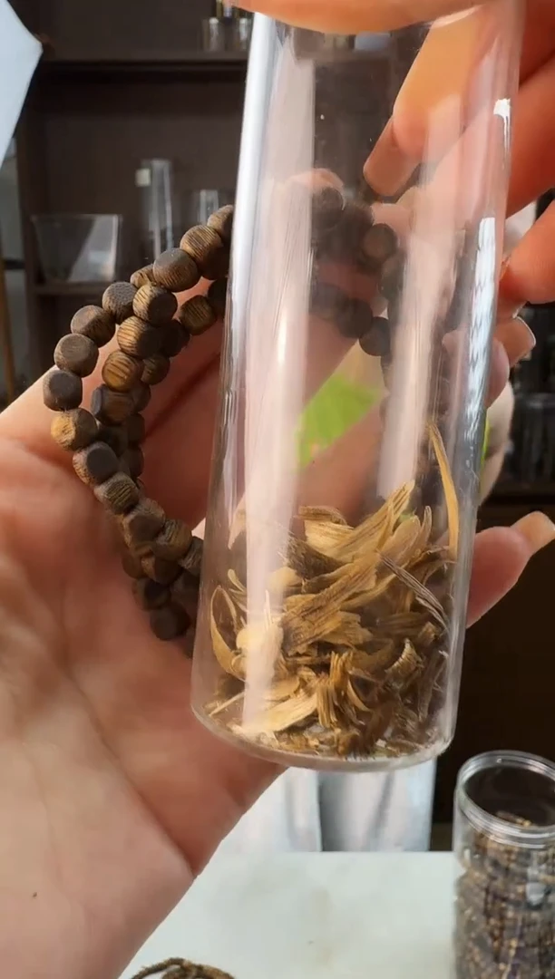 沉香碎屑沉香F05方老乌身静静沉香甄选多样性发一