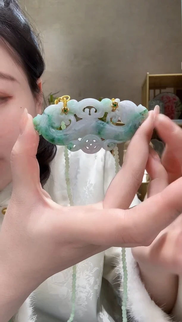 【闪购商品】翡翠颈饰未镶嵌吊坠