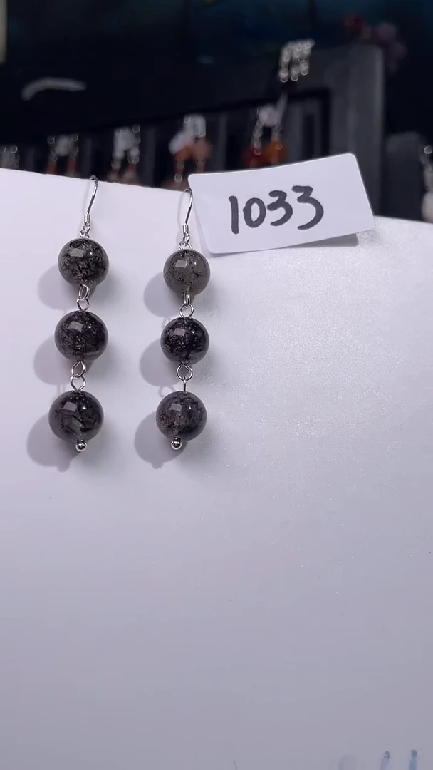 未镶嵌耳饰水晶喜欢拍