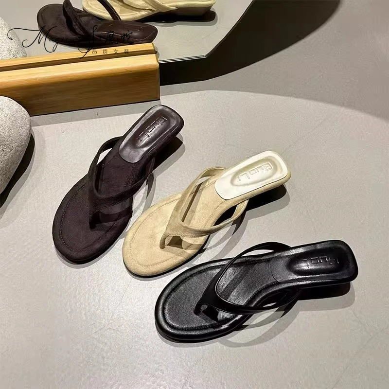 【万达撤柜】夹脚黑色海边女款凉拖牛油果厚底法式坡跟人字拖鞋穿高