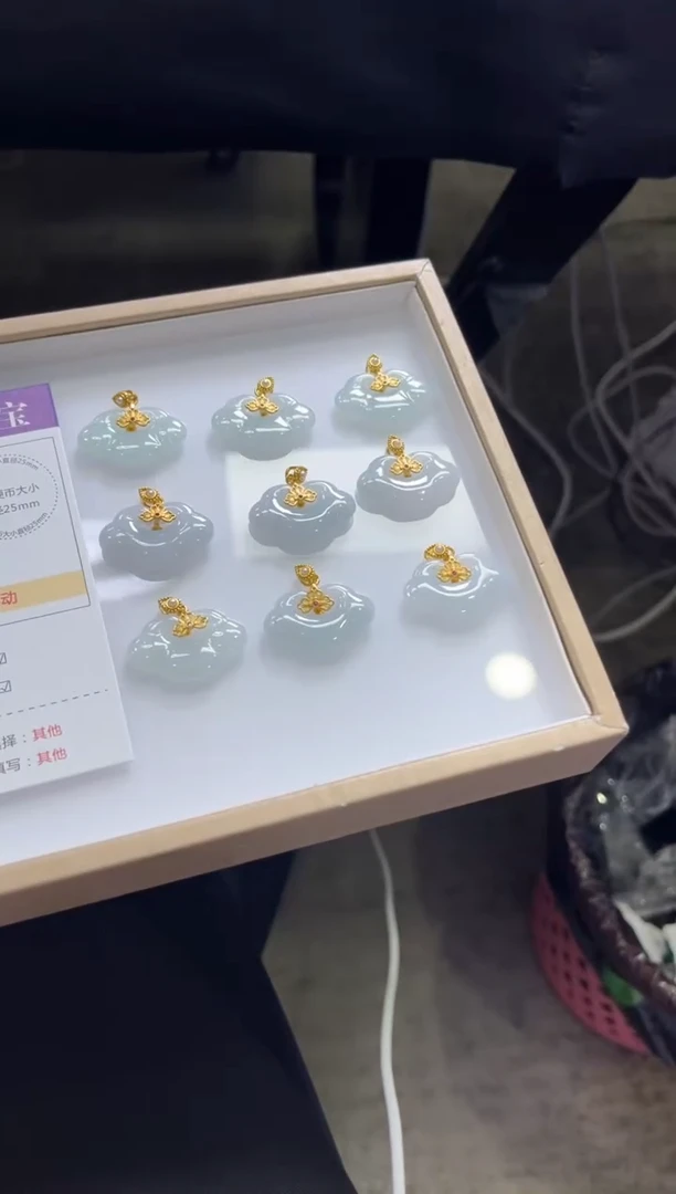 颈饰银S925镶嵌翡翠J137/多样性发一件/配绳子
