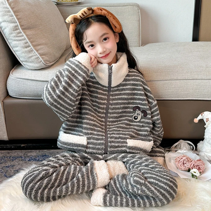 女大童珊瑚绒睡衣冬6-12岁女童法兰绒家居服儿童加绒加厚保暖套装