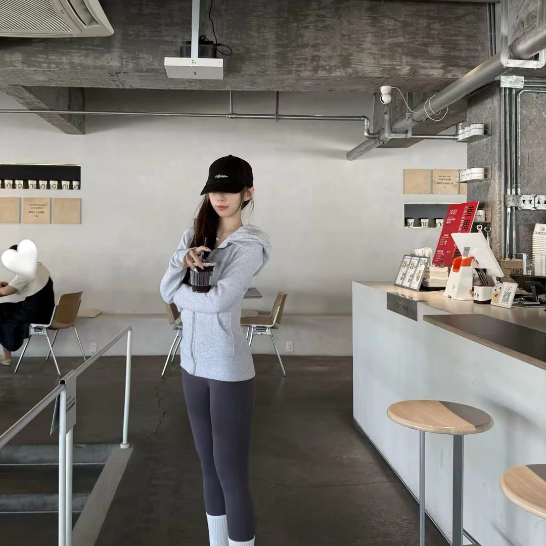 鹿家 一毛一样 女士修身版拉链外套