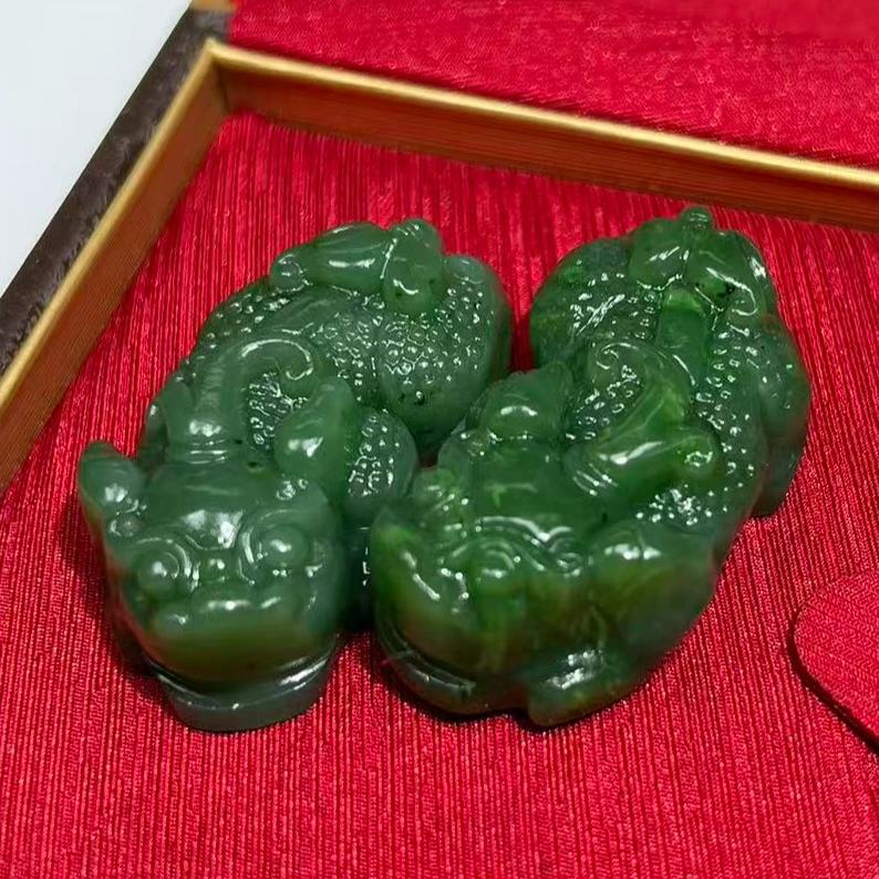 天然和田玉吊坠（多样性发其一）CY01436