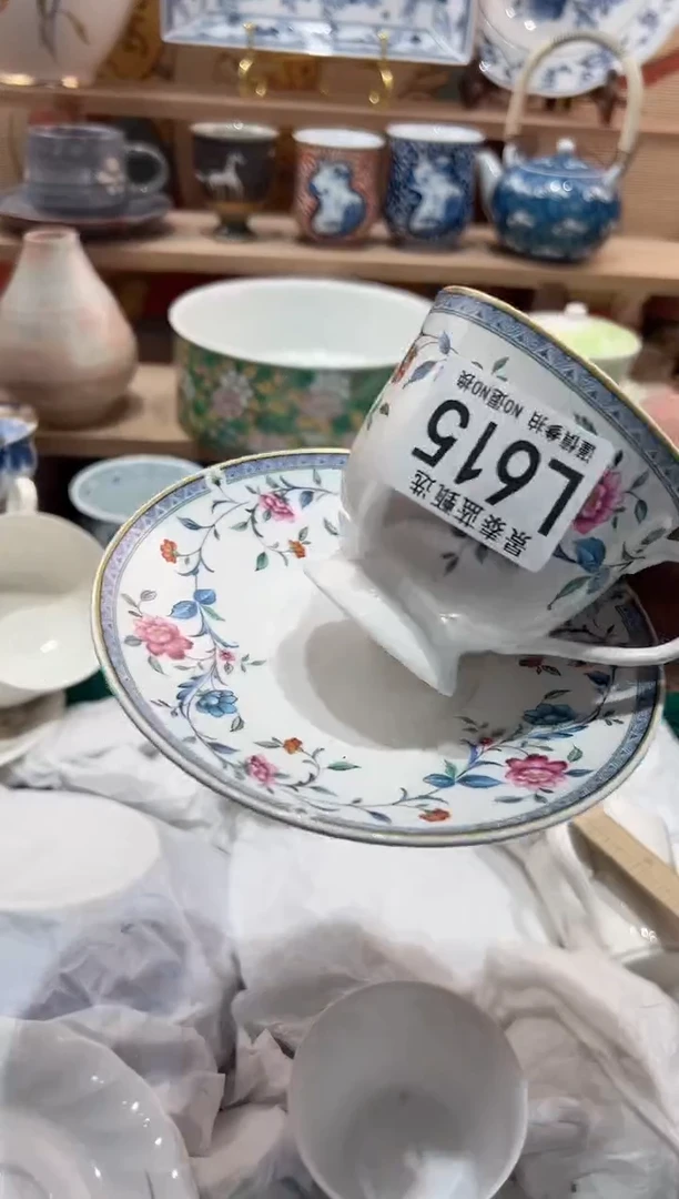 【闪购商品】瓷片当天凑满25米包邮L615