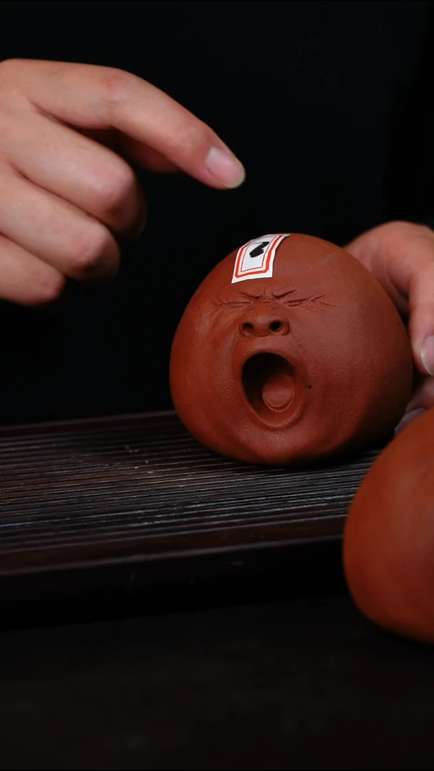 紫砂茶壶原创微瑕哈欠茶宠2号