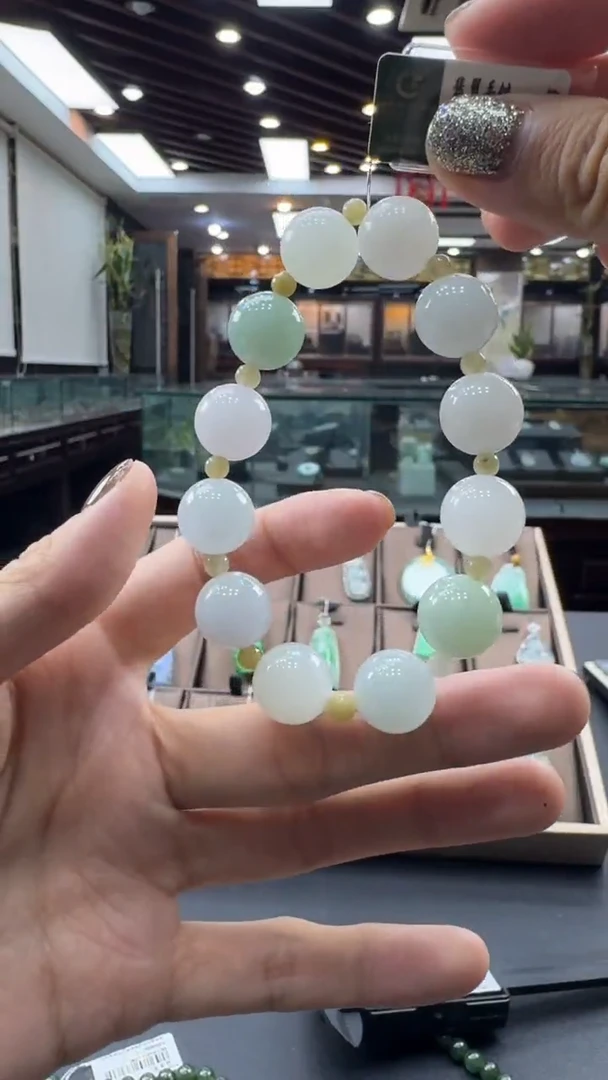 未镶嵌手串翡翠手串