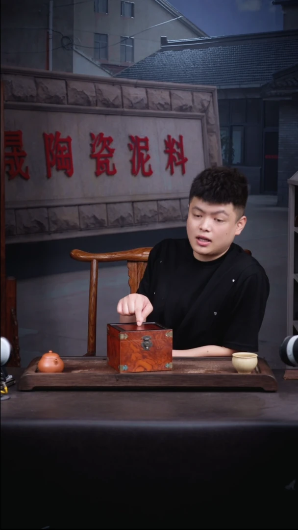 茶壶紫砂           信任