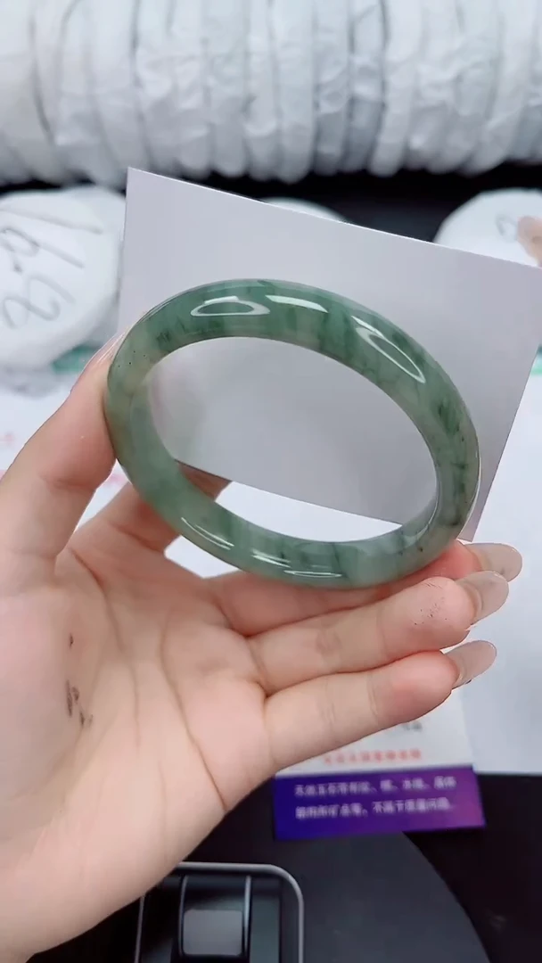 石英质玉手镯未镶嵌238-61/62