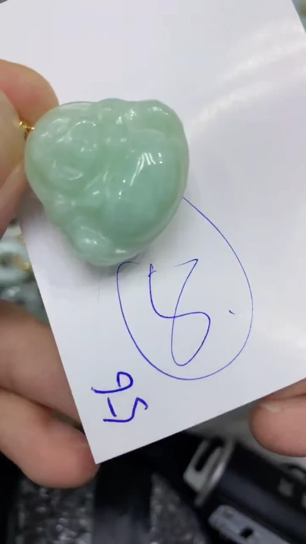 颈饰未镶嵌翡翠缅甸A货翡翠