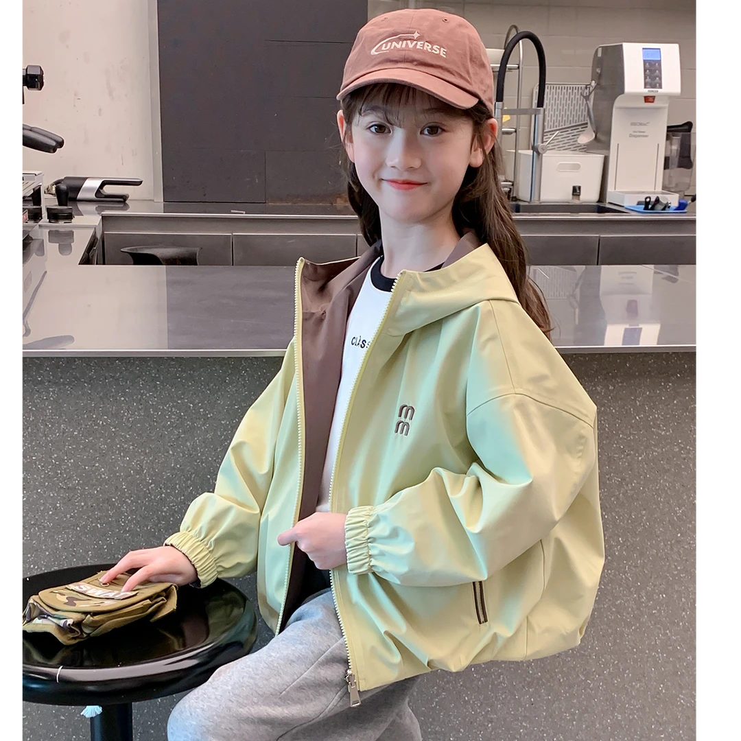 女童春秋外套双面穿2025新款儿童洋气冲锋衣上衣中大童上衣防风