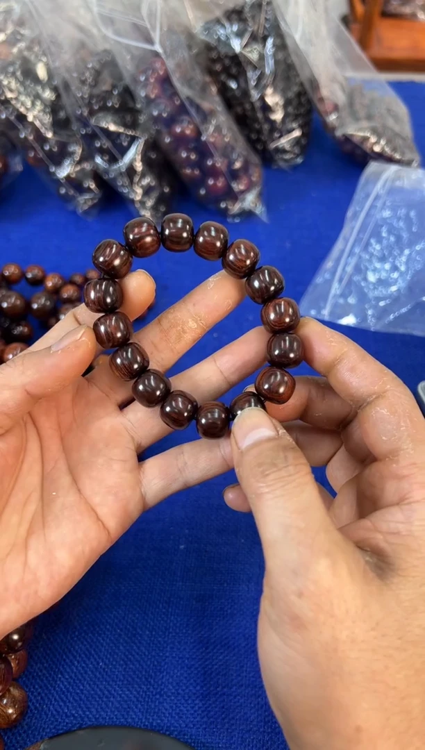 手串/手链黄花梨/降香黄檀1.5老型桶珠手串