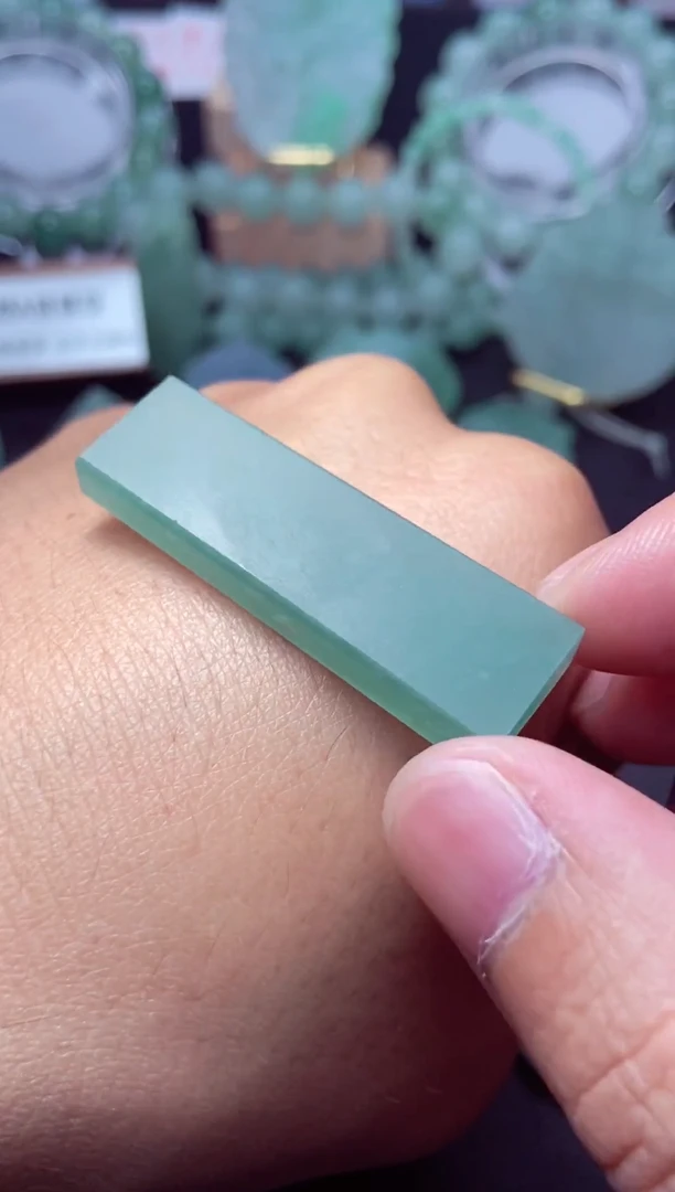 未镶嵌定制翡翠a货翡翠