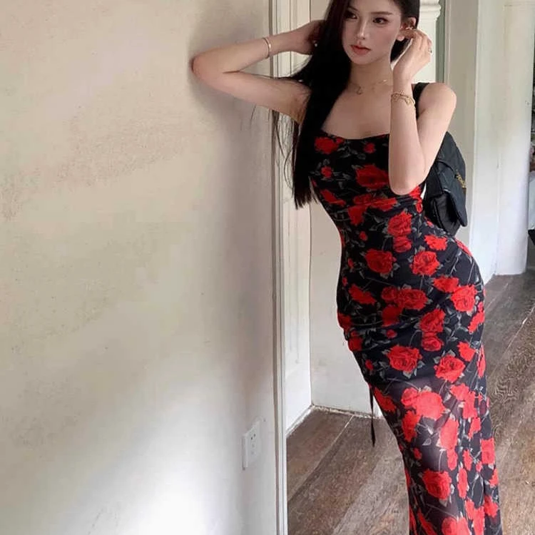 连衣裙女春季新款复古玫瑰花朵印花吊带裙法式气质御姐风包臀长裙