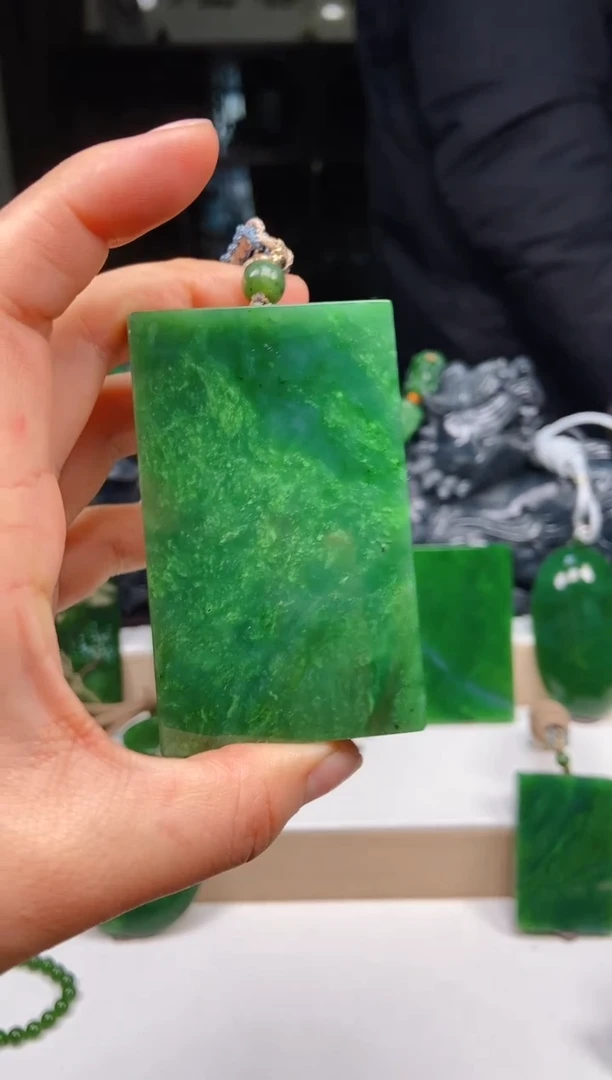 【闪购商品】和田玉挂件未镶嵌1