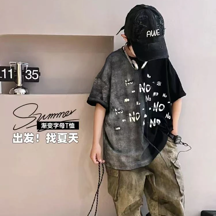 男童夏装渐变短袖t恤2025新款潮牌儿童字母半袖上衣网红男孩纯棉t