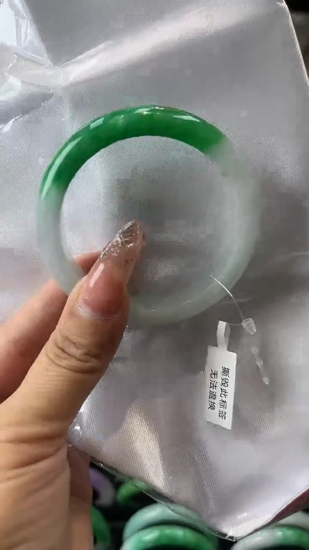 【闪购商品】砖雕a11 圈口54 独货手镯