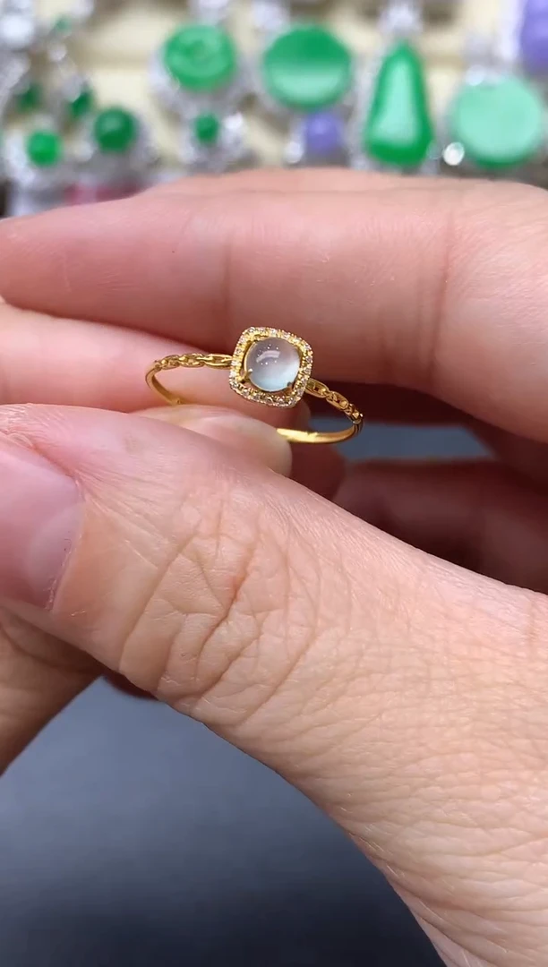 18K金镶嵌戒指翡翠290-中国好珍宝