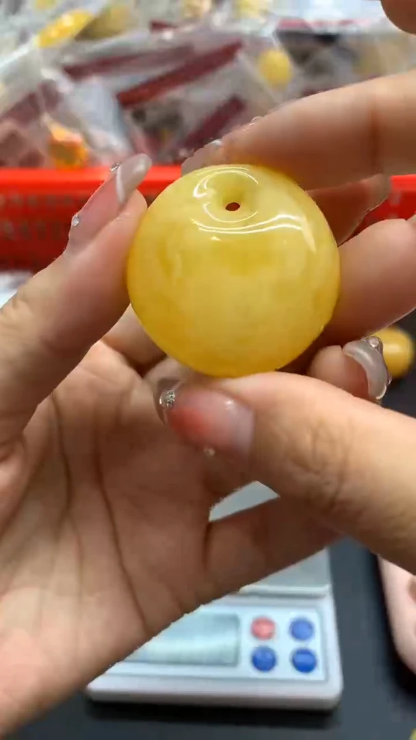 未镶嵌琥珀珠宝奇石2840
