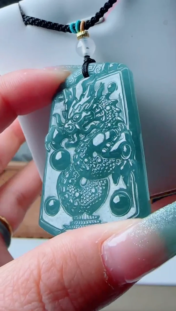 【闪购商品】翡翠颈饰未镶嵌多样性随机发其一