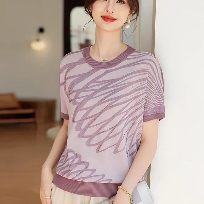 中年妈妈夏装薄款短袖冰丝小衫宽松中老年女装夏季圆领针织T恤衫