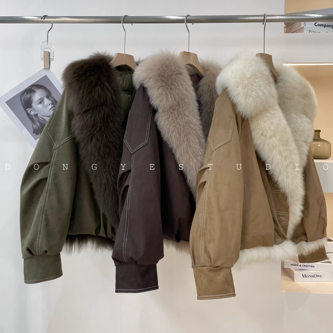 冬也-【巴黎夜梦】2025新款狐狸毛西装领麂皮白鹅绒服羽绒外套女